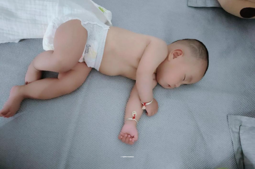 漳州宝宝呼吸道感染发烧